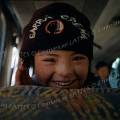 000357 Fillette trisomique dans un bus (Prou).