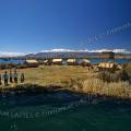 000427 Ile flottante sur le lac Titicaca (Puno, Prou). Los Uros sont une quarantaine d'les artificielles faites de roseaux totora (Scirpus Totora).