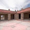 000937 Au nord-est de la Pyramide del Sol se dresse le palais de Quetzalpapalotl, ancienne rsidence d'un prtre de la civilisation de Teotihuacn. On admire ici l'un des patios intrieurs dont le portique est soutenu par d'imposants pilastres sculpts.