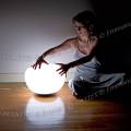 000981 Femme  la lampe.