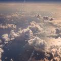 000998 Vue de l'atmosphre terrestre depuis une trs haute altitude.