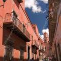 001329 Scne de rue dans la vieille ville de Guanajuato (Guanajuato, Mexique).